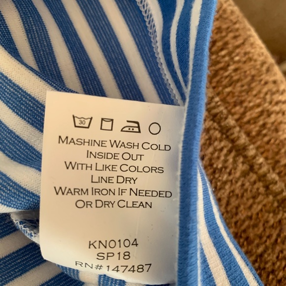 Draper James Top, Size Medium - Picture 4 of 6